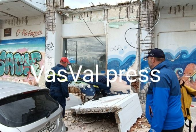 Τραγωδία στην Κόρινθο: Μια γυναίκα έχασε τη ζωή της — Τραυματίστηκαν τα δύο παιδιά της από κατάρρευση μπαλκονιού